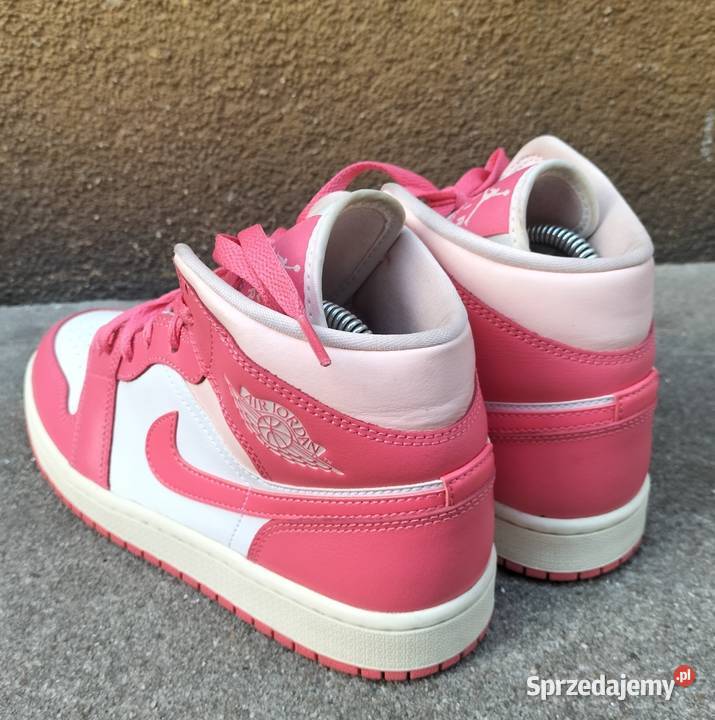 Buty Air Jordan 1 MID Strawberries Cream 405
