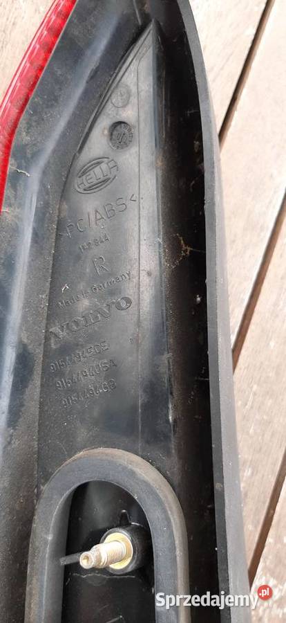 Lampa tylna prawa Volvo V70 wysyłka Oświetlenie dolnośląskie sprzedam