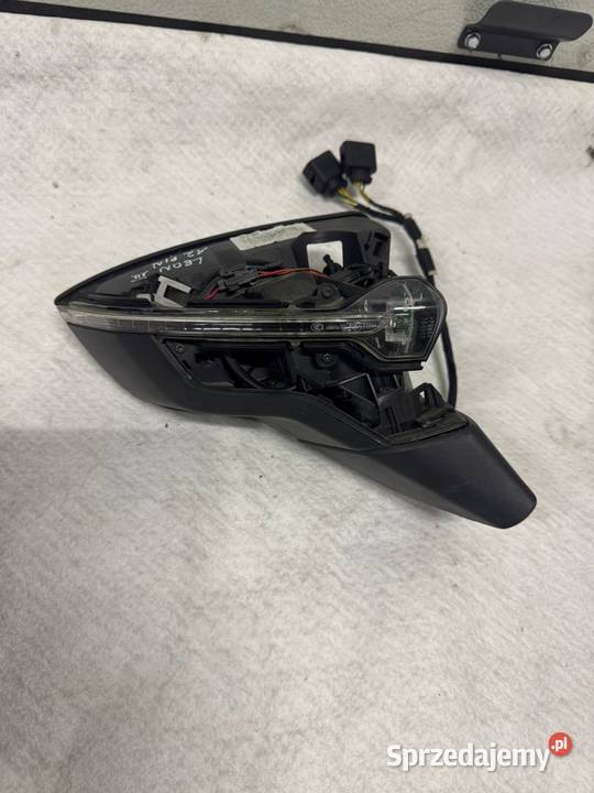 Lusterko prawe Seat Leon III 12Pin osobowe Jasienica sprzedam