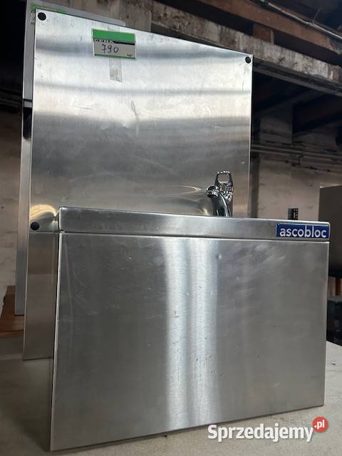 Umywalka z panelem z baterią ze stali dolnośląskie Głogówko