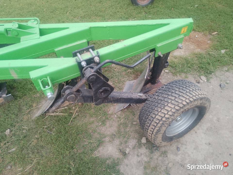 Pług 4 skibowy bomet zagoonowy Worowice