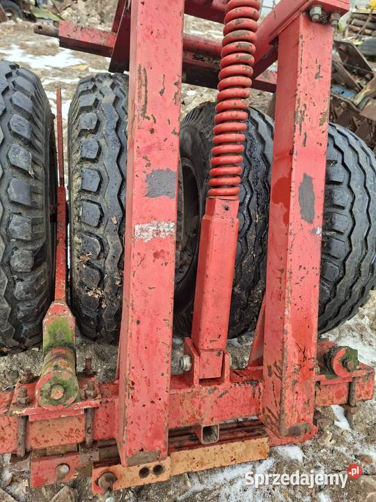 Wał dogniatający oponowy 14m