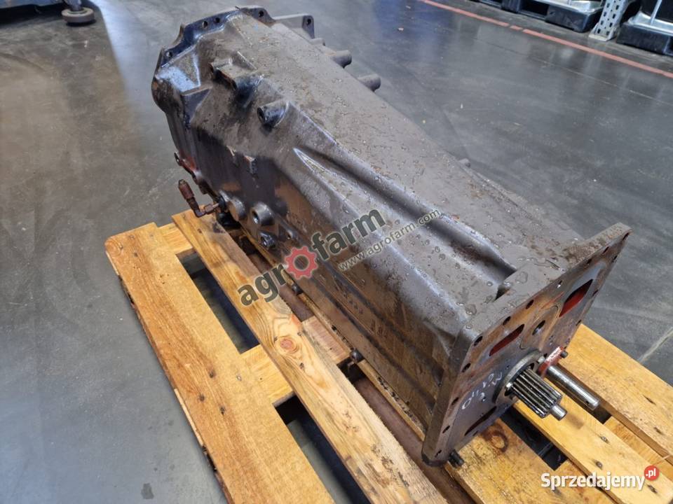 Skrzynia biegów Massey Ferguson 6140 6150 6170 Rolnictwo dolnośląskie Byków