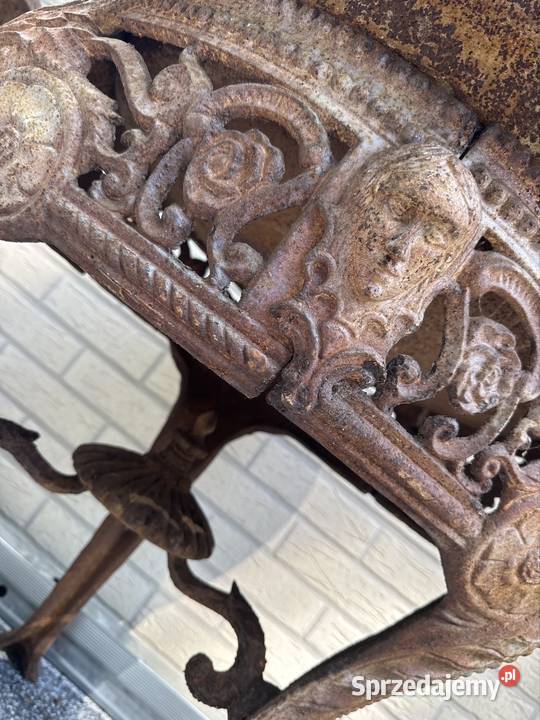 Stare żeliwne donice donica z żeliwa inną niż Długopole Dolne sprzedam