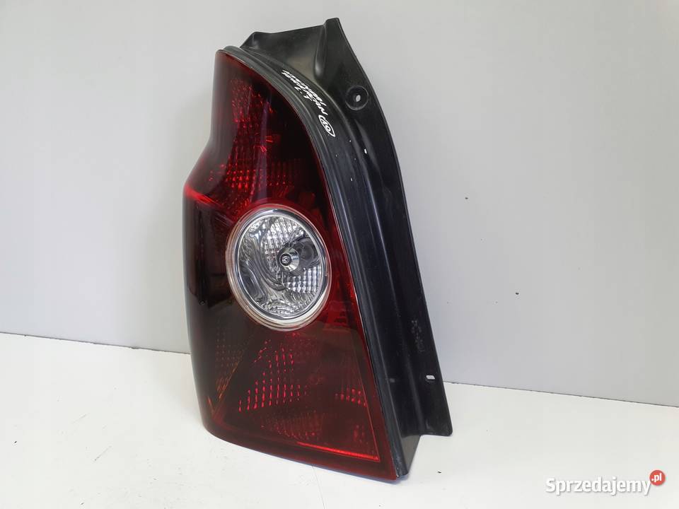Hyundai Terracan 0104r TYLNIA TYLNA LAMPA LEWA sprzedam