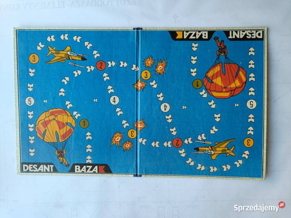 DESANT gra planszowa strategiczna z czasów PRL Gdynia