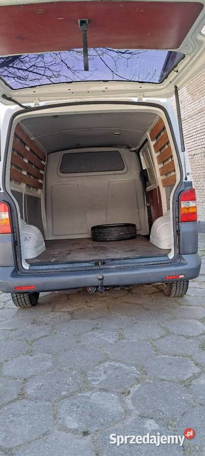 Sprzedam VOLKSWAGEN TRANSPORTER T5 19 TDI 2006 gniazdo USB Racławice