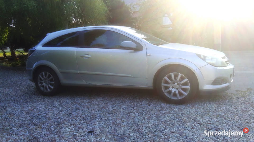 Opel Astra H GTC 16 Kadzidło