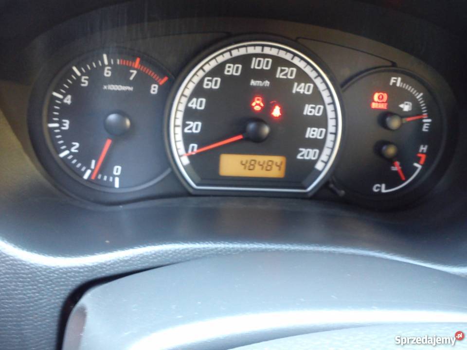 SUZUKI SWIFT 13i 90 4X4 CZARNY BŁADNY MAŁY Swift Radom