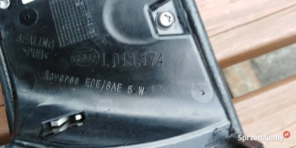 bmw g20 lampa prawy tył w błotnik osobowe Przemyśl