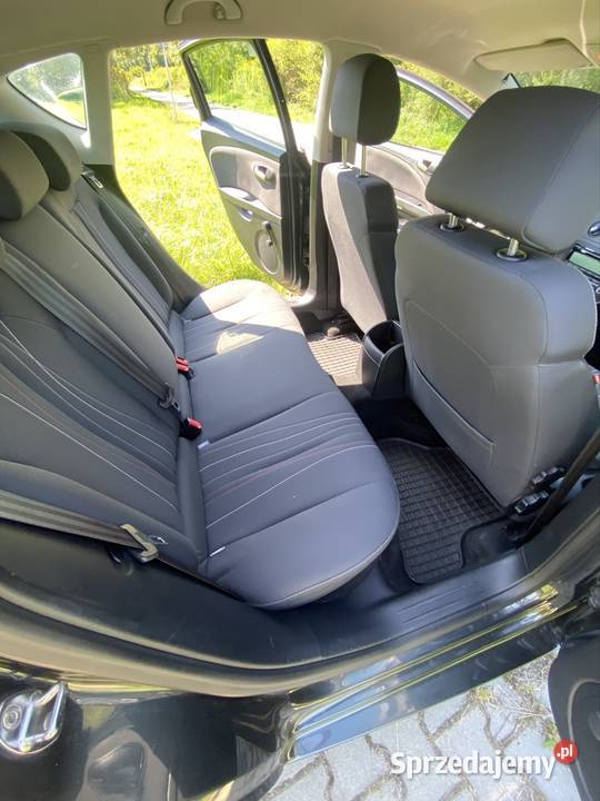Sprzedam Seat Leon II polift używany kobietę manualna