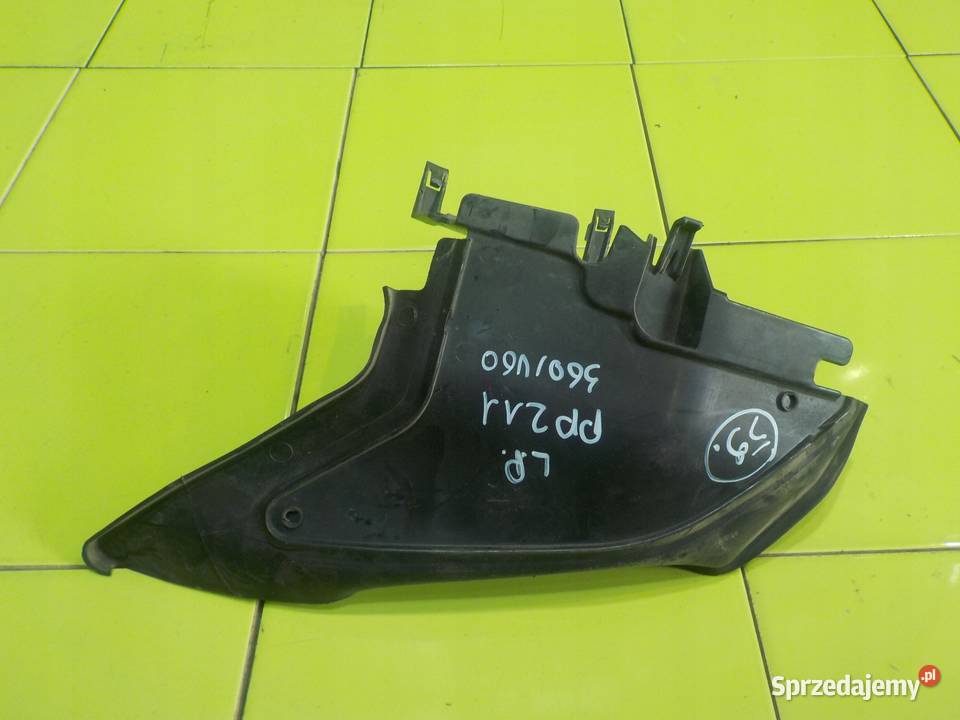 VOLVO S60 II V60 I 16 D AUT 12r kierownica