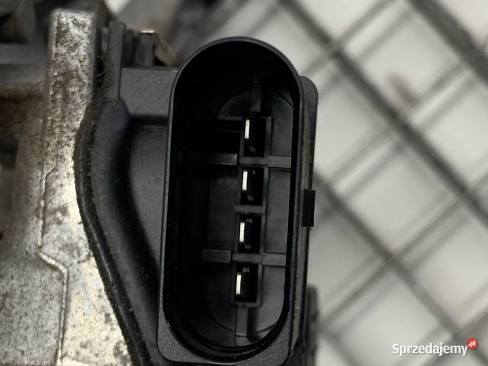 MECHANIZM WYCIERACZEK PRZÓD MERCEDES CLS