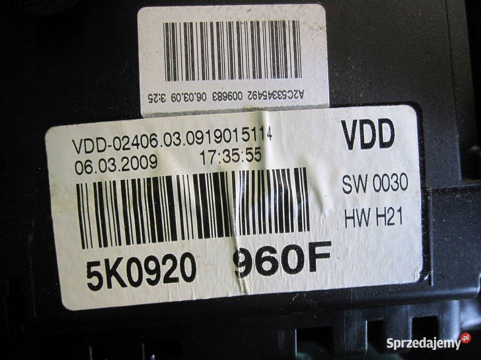 VW GOLF VI 09r licznik zegary 5K0920960F ANGLIK osobowe