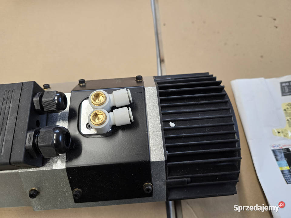 Elektrowrzeciono Głowica do CNC GDZ143X1339 L Zielone Kamedulskie