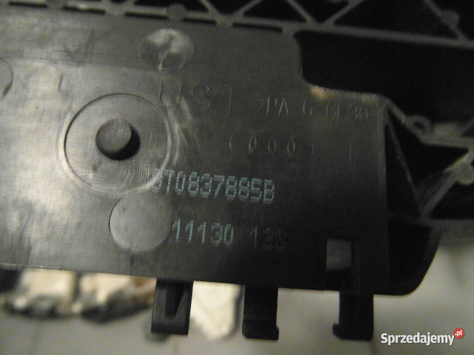 Prowadnica klamka 8t0837885b Audi A1 A4 A5 Q5 Szczecin