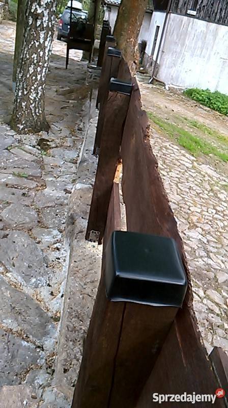 Plastikowe Daszkizaślepki na drewniane słupki