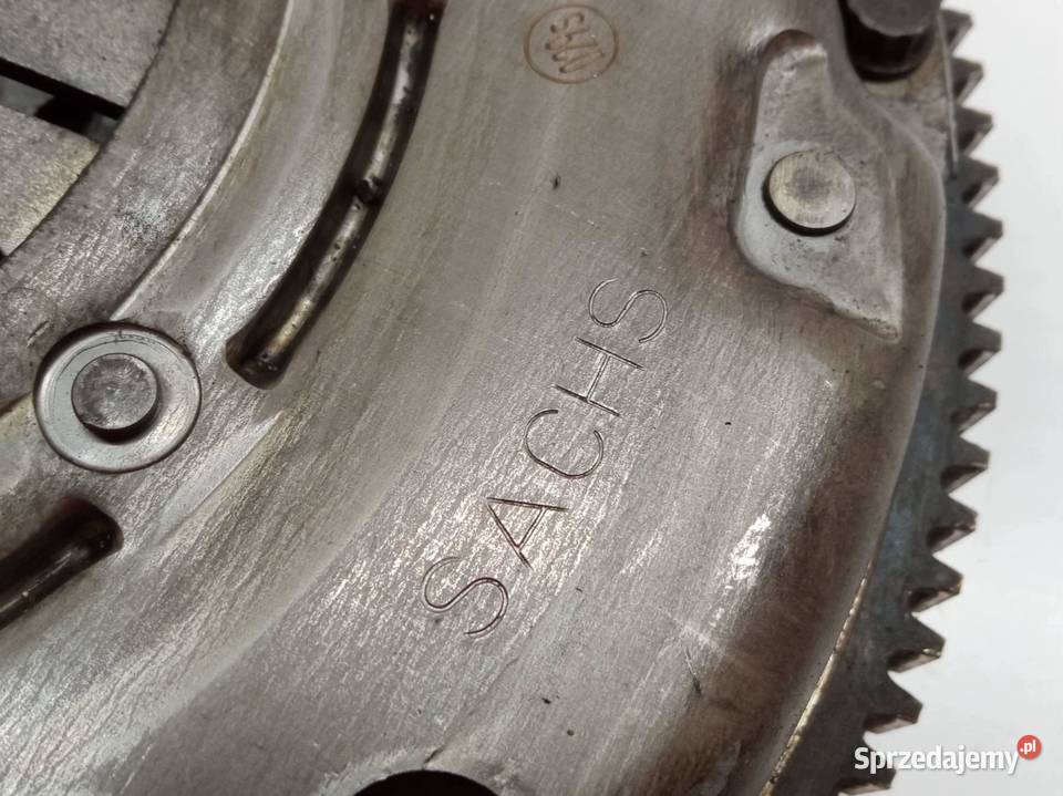 SPRZĘGŁO KOŁO DWUMASOWE 5 BIEGÓW 19 TDI VW