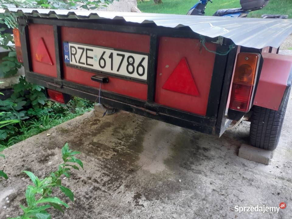 przyczepka samochodowa