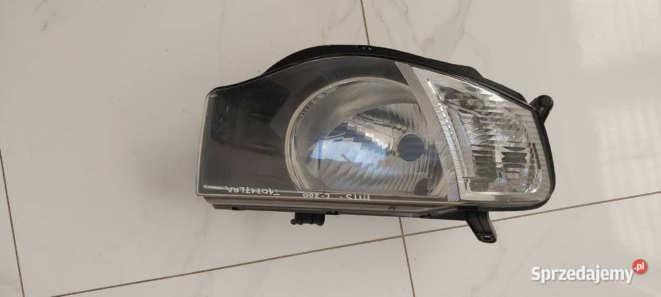 Mitsubishi l200 l200 2009 2010 2011 reflektor Wrocław