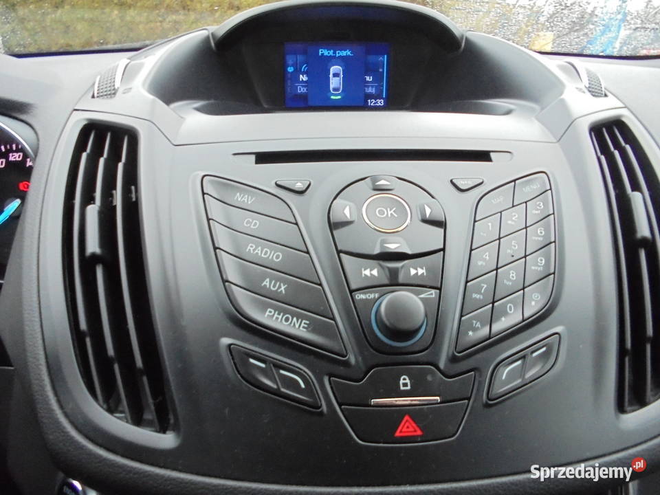 Ford Kuga 20 TDCi 4x2 TitaniumBT i OC DO 122025 radio