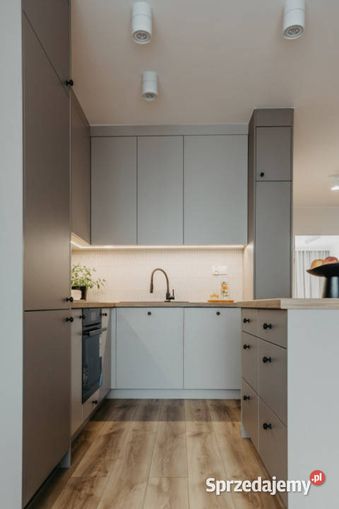 NOWOCZESNE ŚWIEŻO WYKOŃCZONE MIESZKANIE Wrocław