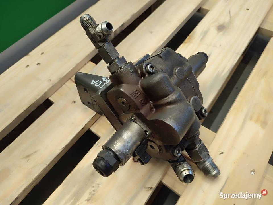 Rozdzielacz hydrauliczny Bosch 1525100139 Valtra wielkopolskie Wilkowo