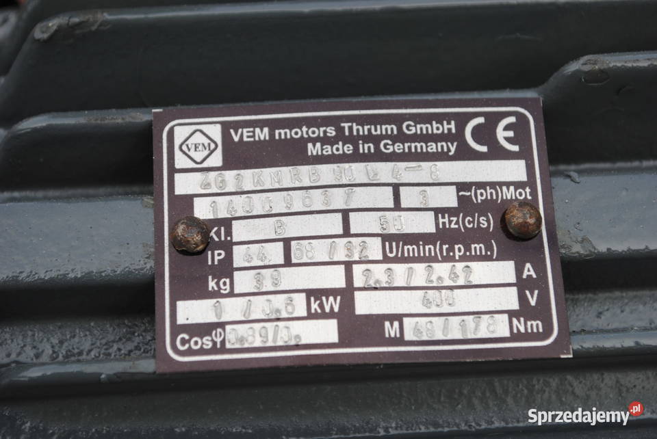 Motoreduktor dwubiegowy 106kw 6832obrmin VEM Pozostałe Kargowa