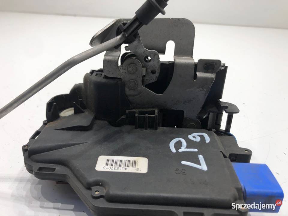 ZAMEK DRZWI LEWY PRZÓD AUDI A3 8P Hatchback sprzedam