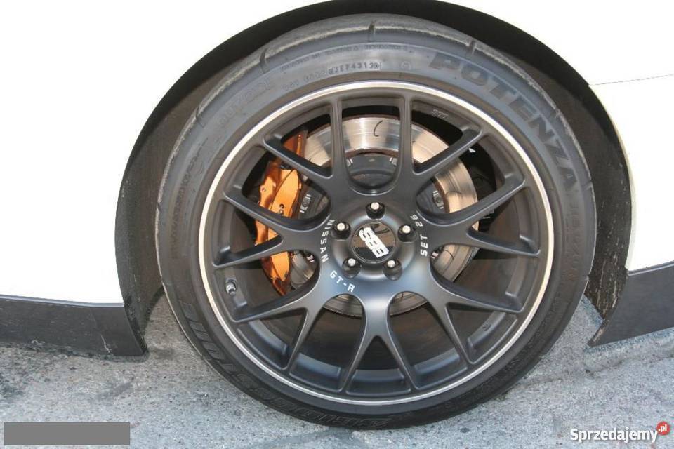 Na sprzedaż nieuszkodzony Nissan GTR bialy nawigacja Warszawa