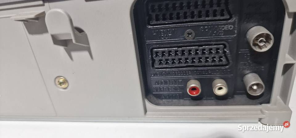 Video magnetowid Sharp VCGH61 Międzychód