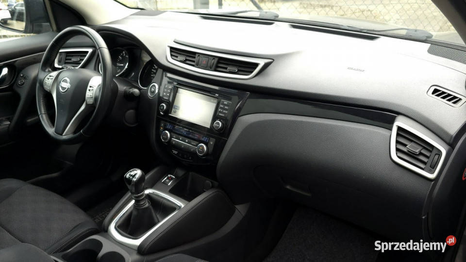 Nissan Qashqai panoramiczny dach kamera cofania nieuszkodzony Szczecin