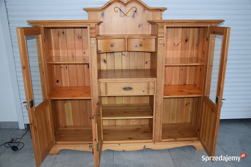 kredens z drewna sosnowego nowy Olsztyn