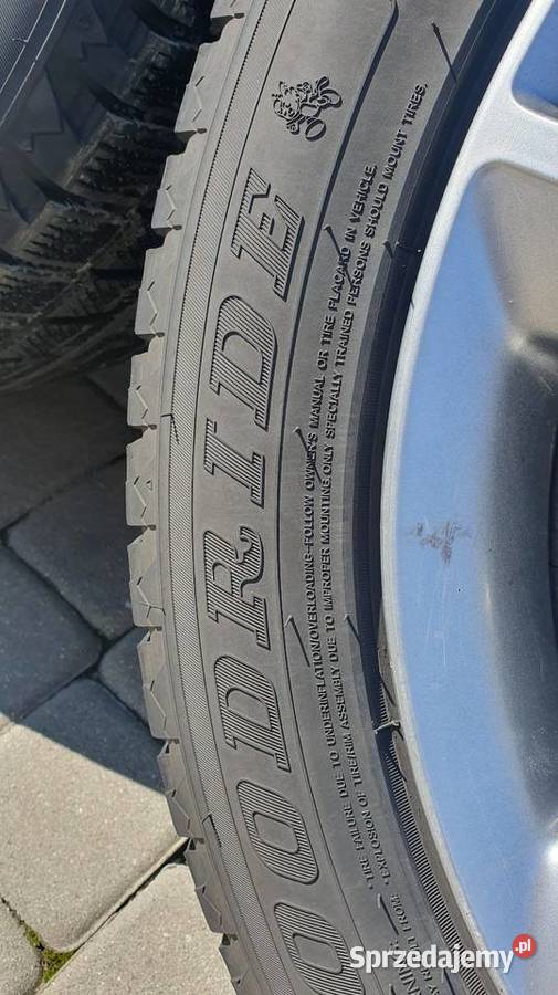 Alufelgi 19 z oponami zimowymi Goodride 2355519 Cisiec