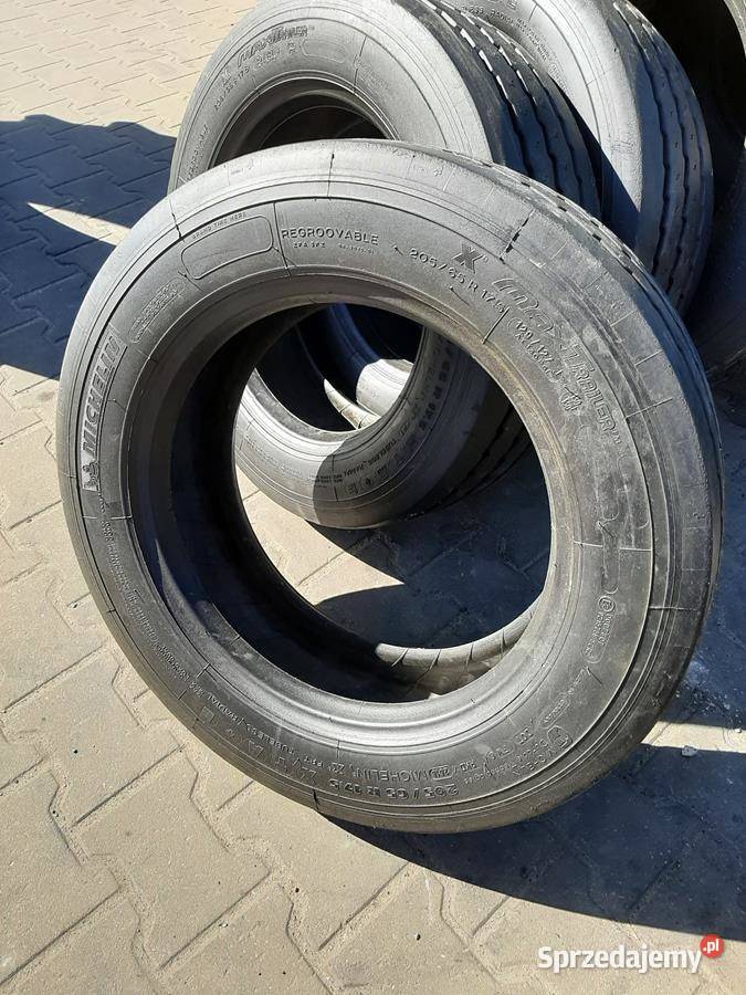 2x Opona używana ciężarowa 20565R175 MICHELIN