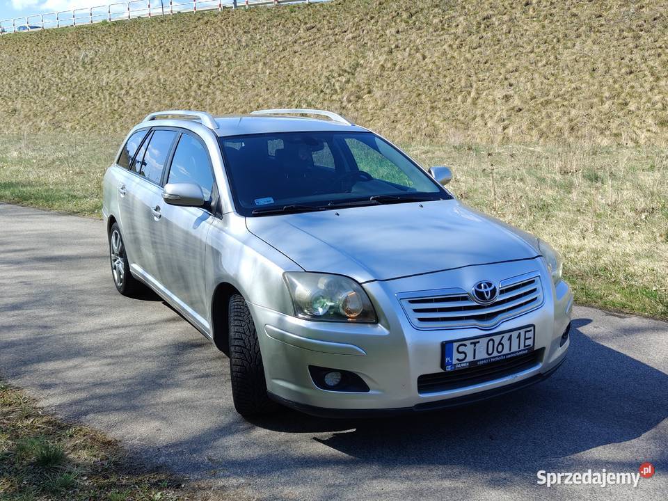 Toyota Avensis 20d 2007r polift Avensis Konin