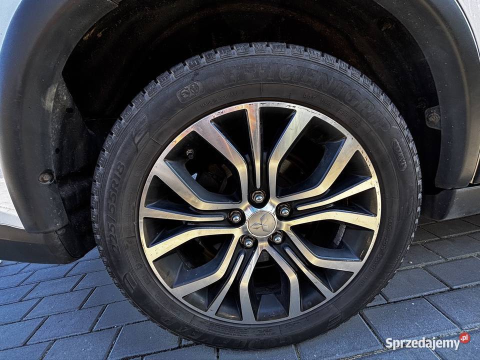 Mitsubishi Outlander 20 Intense Navi 4WD CVT LPG Outlander Komorniki