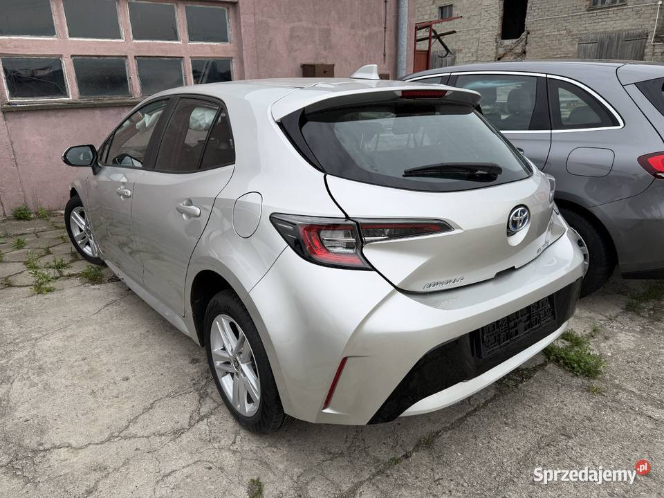 TOYOTA Corolla 18 Business HYBRID 2023r 230 1798cm3 Corolla Prudnik