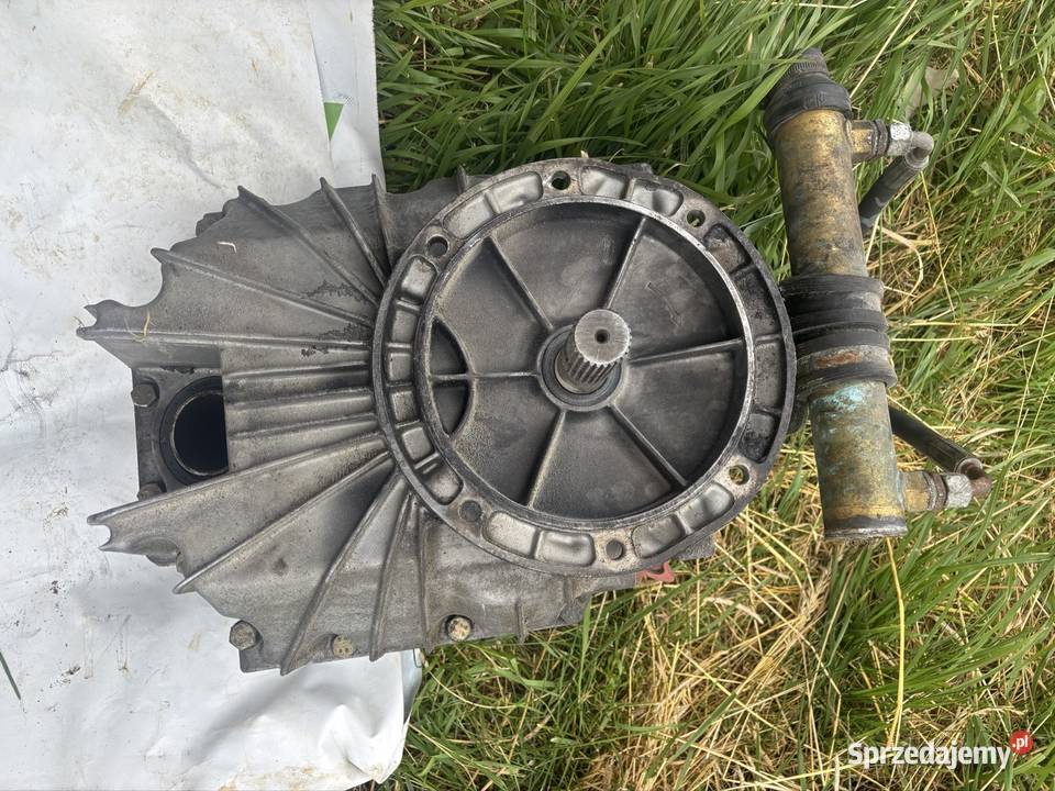 Przekładnia redukcyjna nawrotna zf v skrzynia Miłomłyn