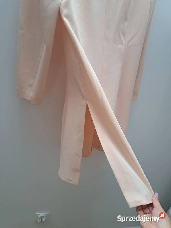 Brzoskwiniowa marynarka handmade SM z ozdobnymi Trąbki Wielkie