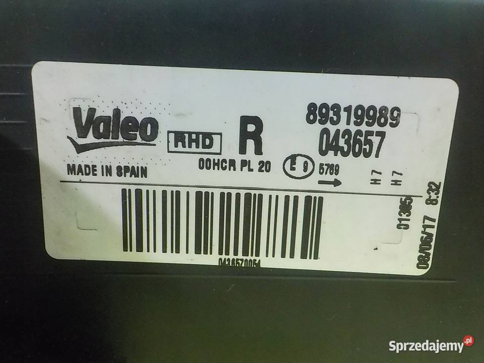 VW SCIROCCO 14 TSI 11r HB 3D lampa prawa przod Suków