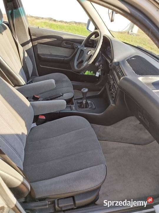 BMW E34 520 135 welurowa tapicerka sprzedam