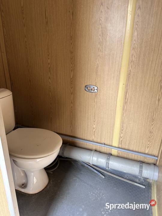 PRZENOŚNY KOMPLEKS SANITARNY 3 KABINY WC