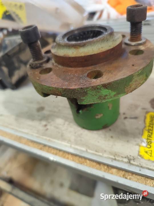 Piasta przekładnia przetrzasarki Deutz Czarże sprzedam