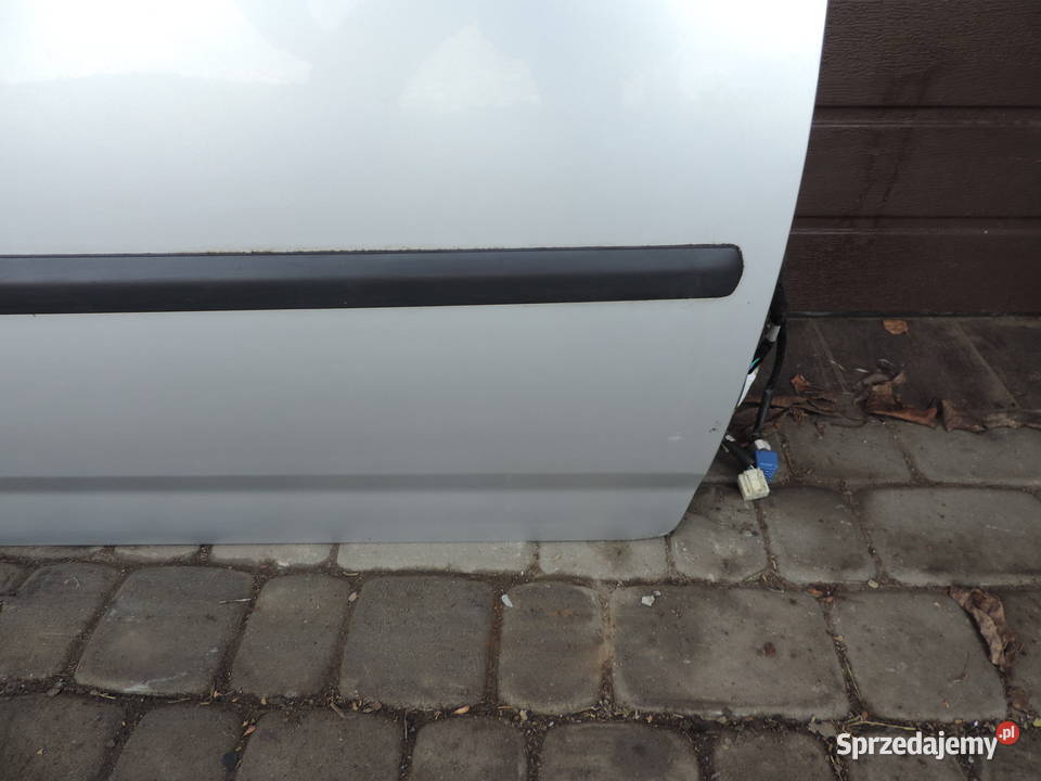 TOYOTA COROLLA E12 SEDAN DRZWI PRAWY PRZÓD 199 Nowy Sącz sprzedam