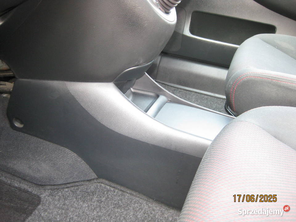Honda Civic VII Sport hatchback