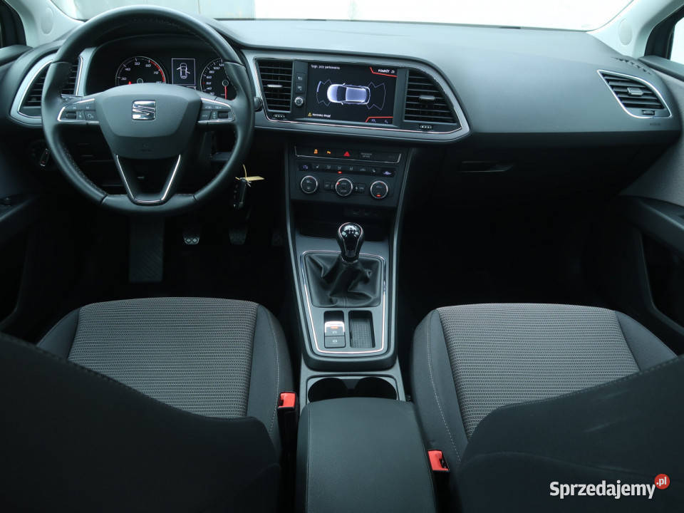Seat Leon 15 TSI nieuszkodzony Piaseczno