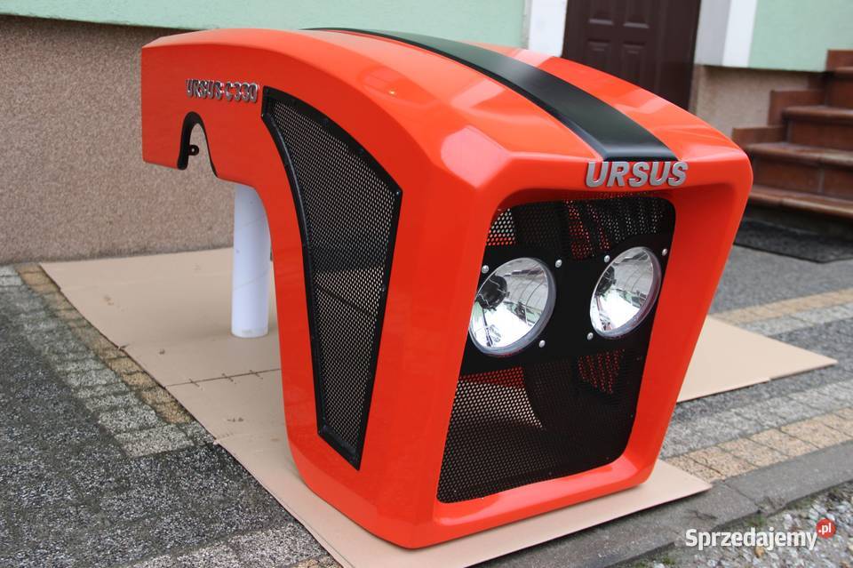 Maska ciągnikowa tworzywo Ursus C330 C330 Retro kujawsko-pomorskie Rogóźno