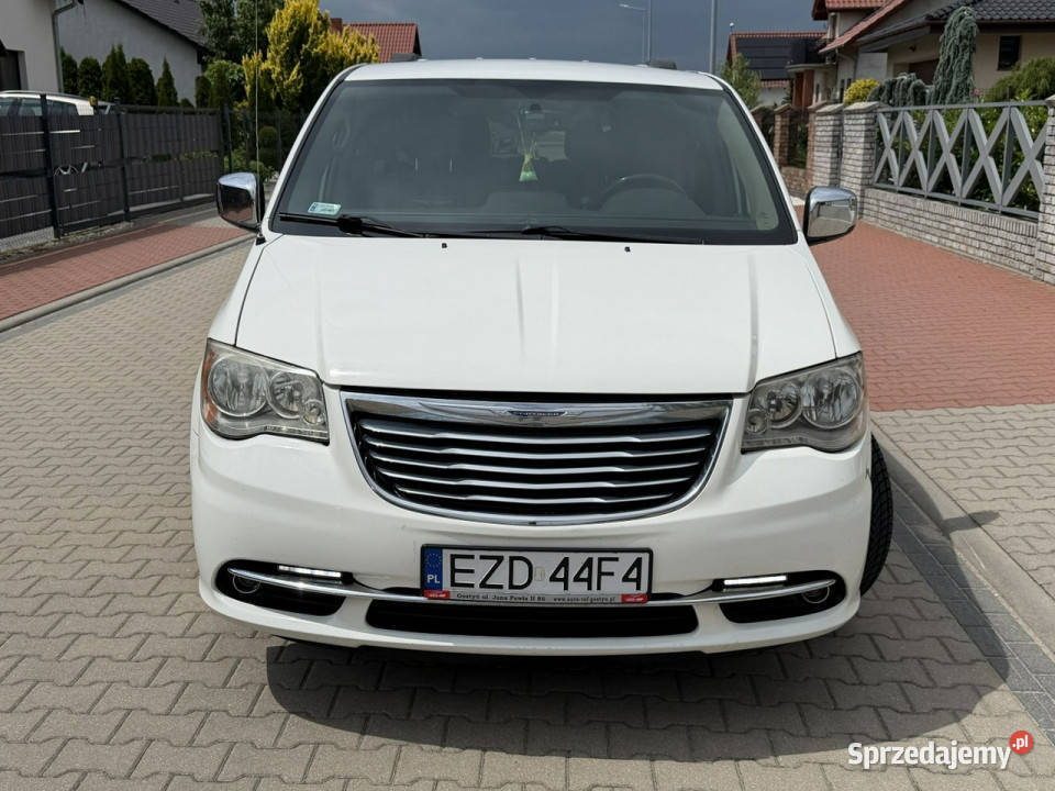 Chrysler Town Country Chrysler Town Country 36 tempomat wielkopolskie Gostyń sprzedam