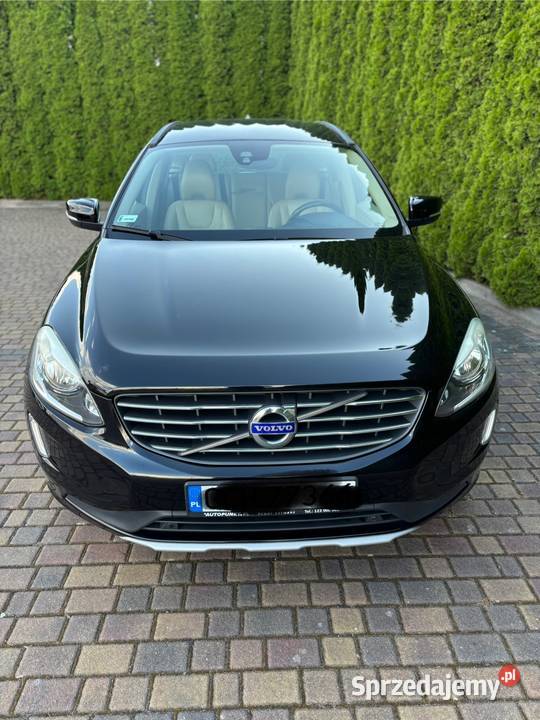 Sprzedam Volvo XC60 wersja Momentum produkcji pomorskie Chojnice